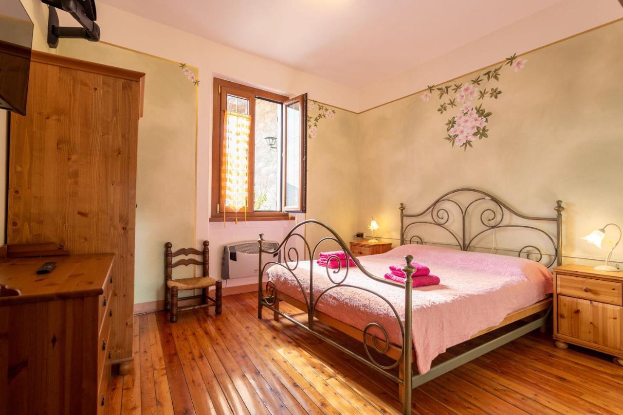 Residence Azalea&Glicine By Halldis Cadenabbia Esterno foto